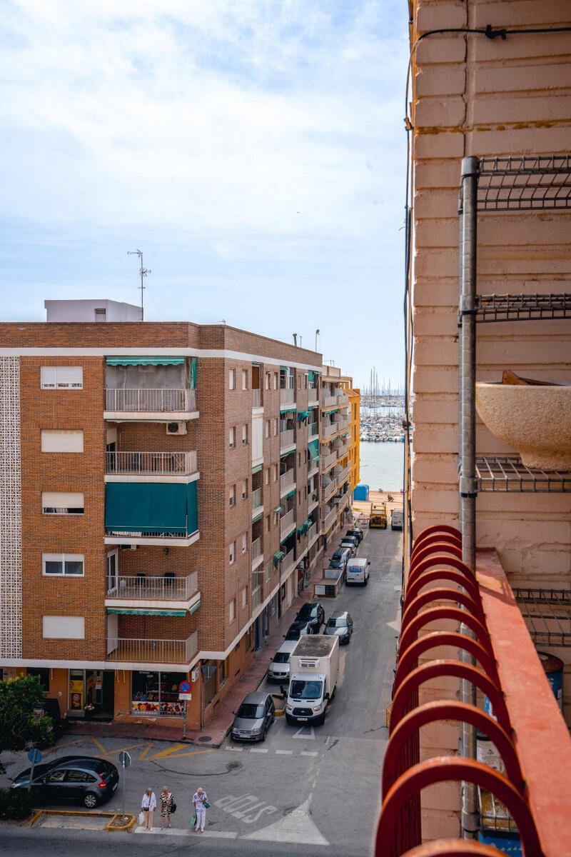 Leilighet til salgs i Torrevieja, Alicante