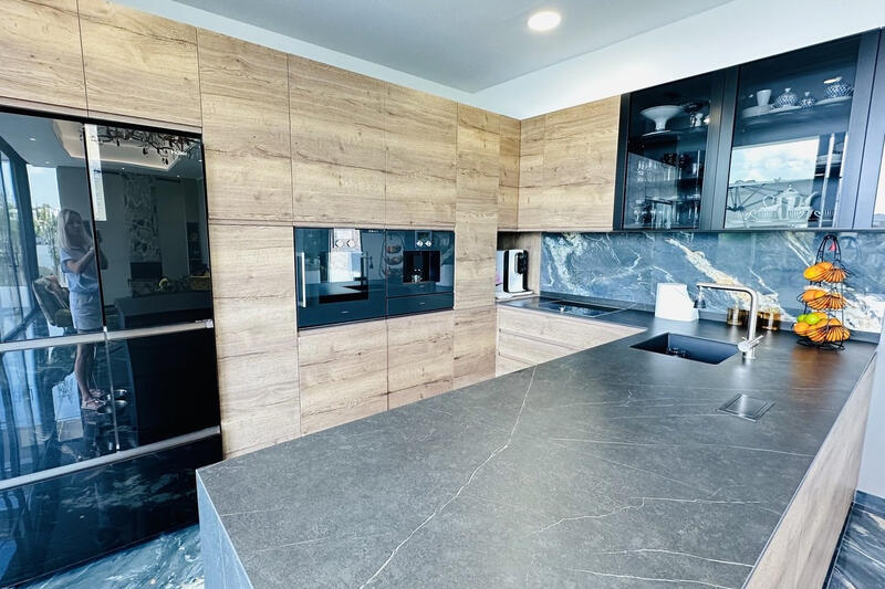 6 Cuarto Villa en venta
