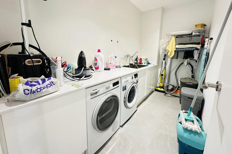 6 Cuarto Villa en venta