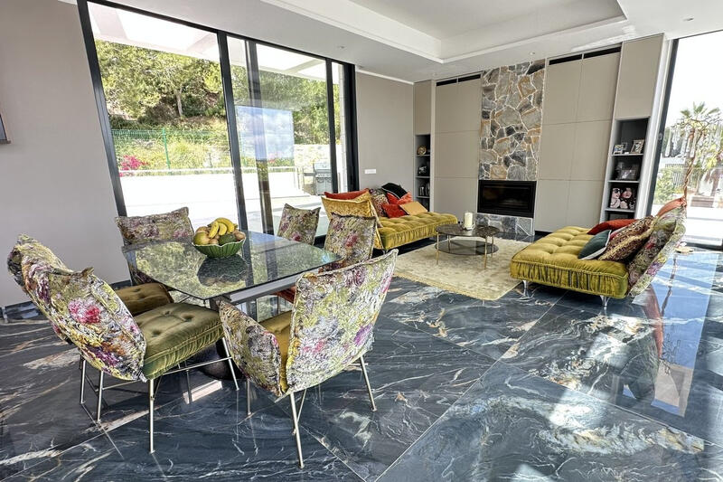 6 Cuarto Villa en venta