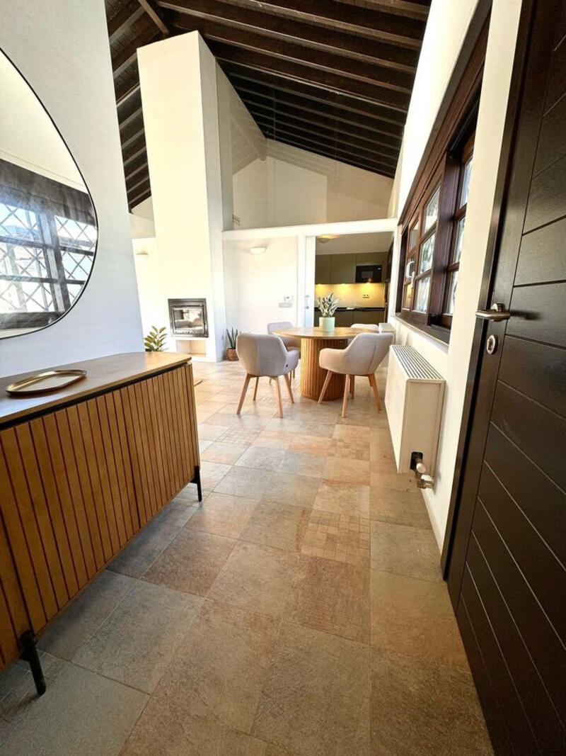 2 Cuarto Villa en venta