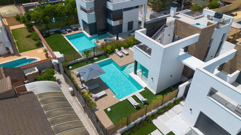 3 slaapkamer Villa Te koop