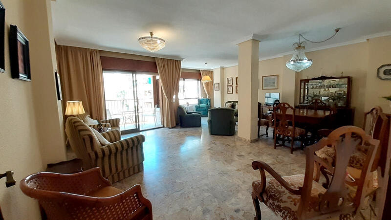 4 chambre Appartement à vendre