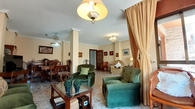 4 chambre Appartement à vendre