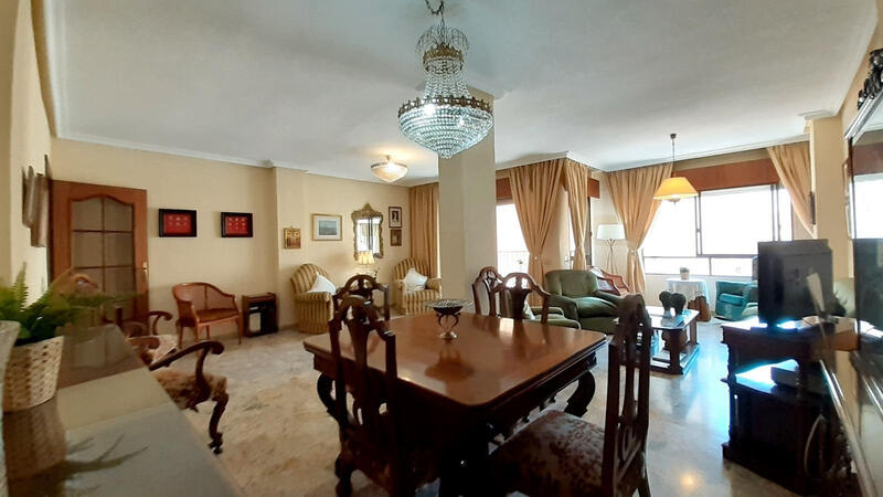 4 chambre Appartement à vendre