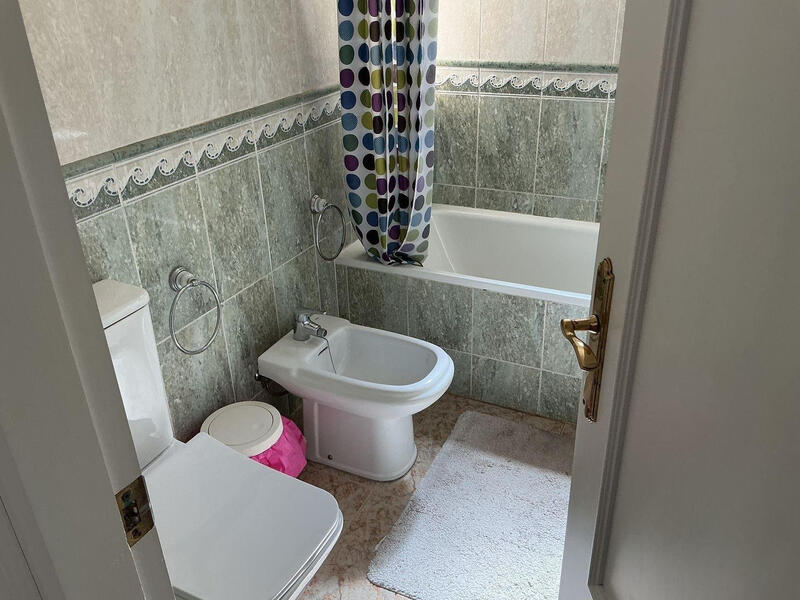 2 sovrum Villa till salu