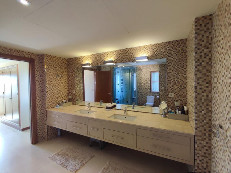 4 chambre Villa à vendre