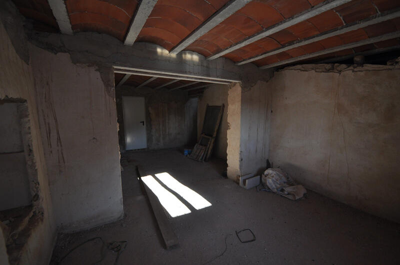 4 Schlafzimmer Landhaus zu verkaufen