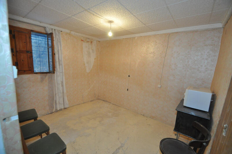 2 Schlafzimmer Landhaus zu verkaufen
