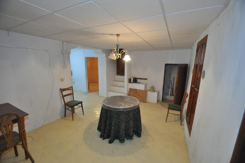 2 Schlafzimmer Landhaus zu verkaufen
