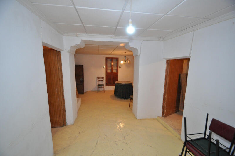 2 Schlafzimmer Landhaus zu verkaufen