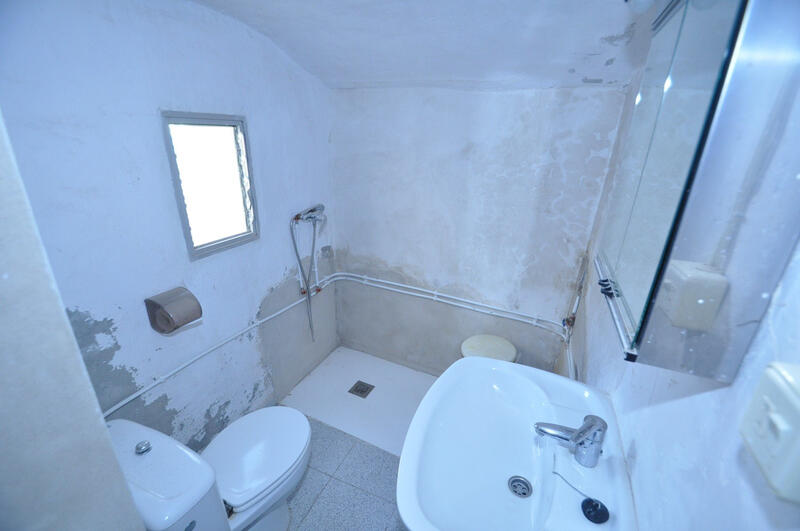 2 Schlafzimmer Landhaus zu verkaufen