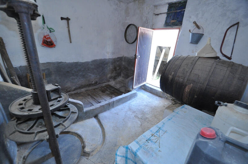 2 Schlafzimmer Landhaus zu verkaufen
