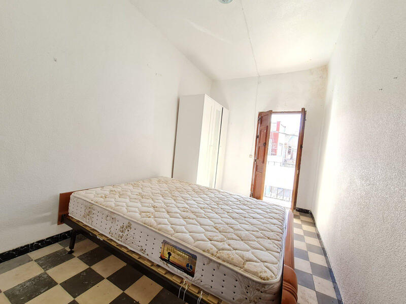 3 bedroom Townhouse for sale
