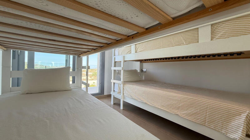 3 Cuarto Villa en venta