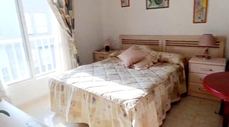 2 slaapkamer Appartement Te koop