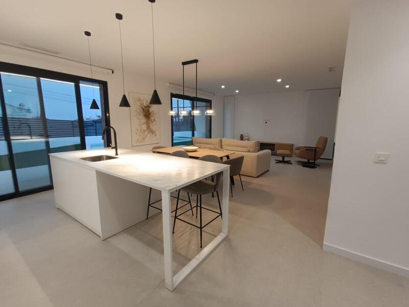 3 slaapkamer Villa Te koop