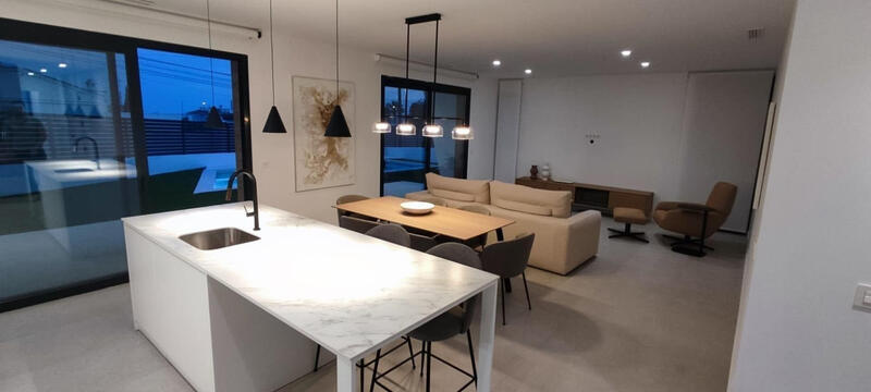 3 slaapkamer Villa Te koop