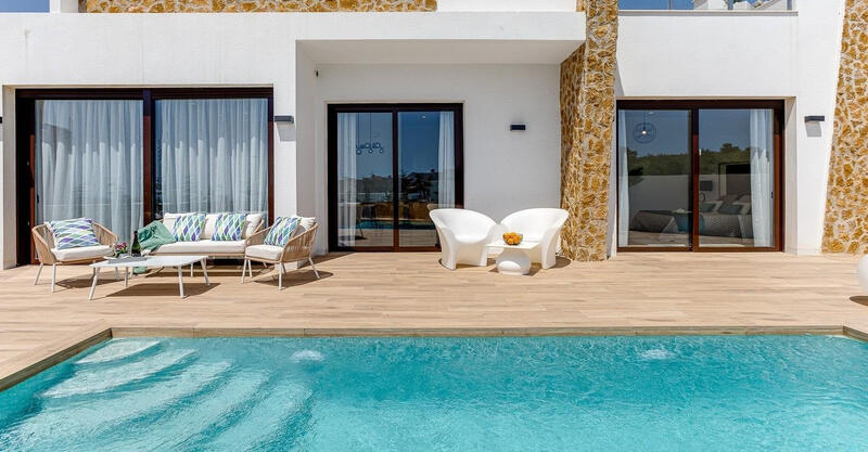 Villa for sale in Finestrat, Alicante