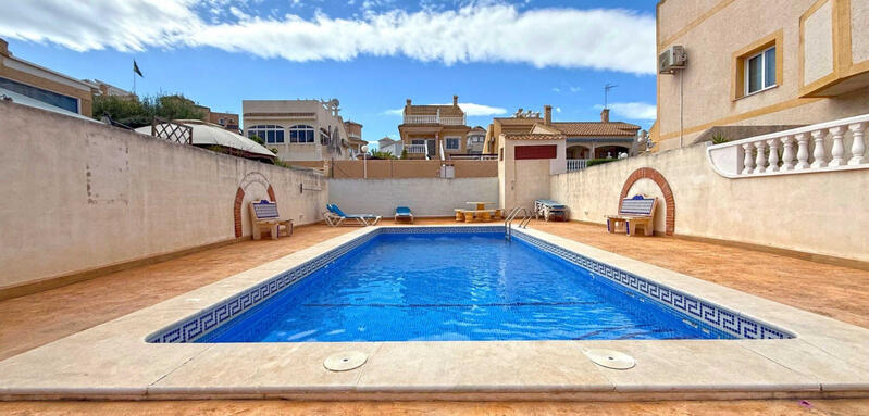 3 Cuarto Adosado en venta