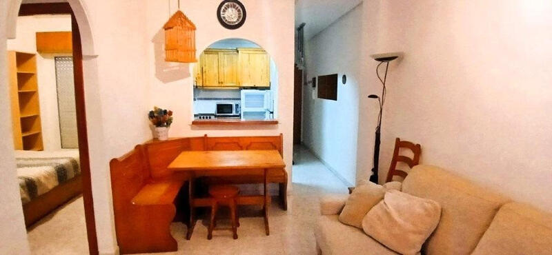 2 slaapkamer Appartement Te koop