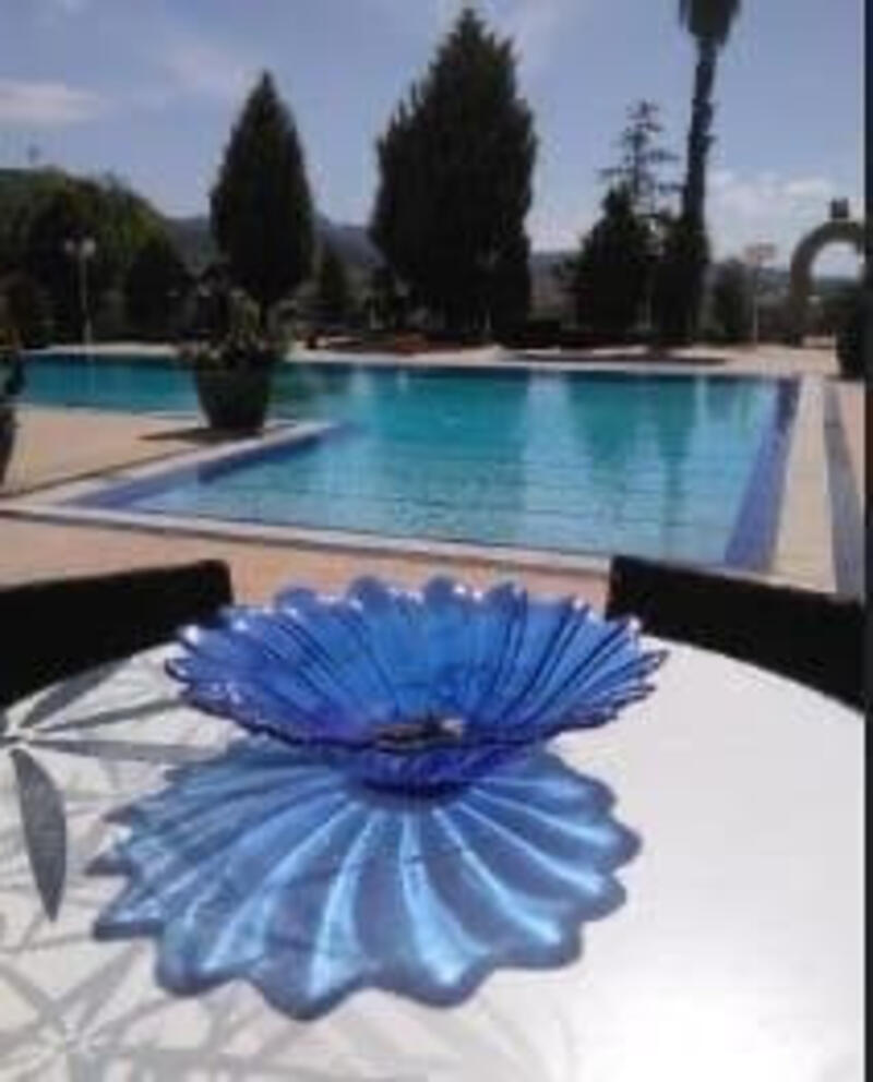 8 bedroom Villa for sale