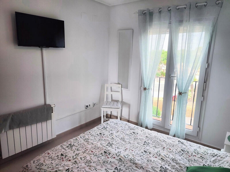 2 slaapkamer Appartement Te koop