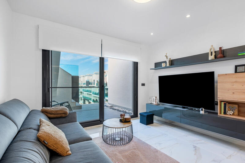 2 bedroom Apartment for sale