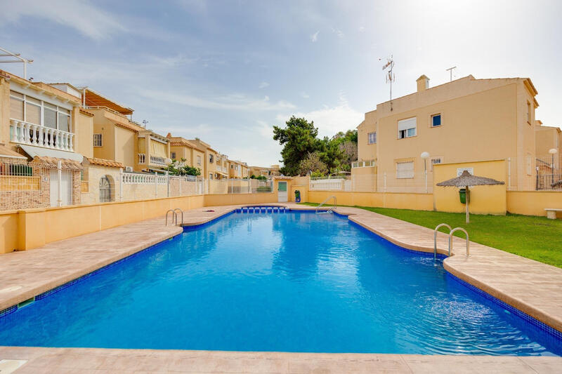 2 chambre Villa à vendre