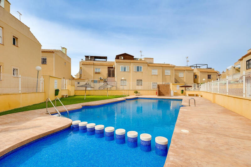 2 chambre Villa à vendre