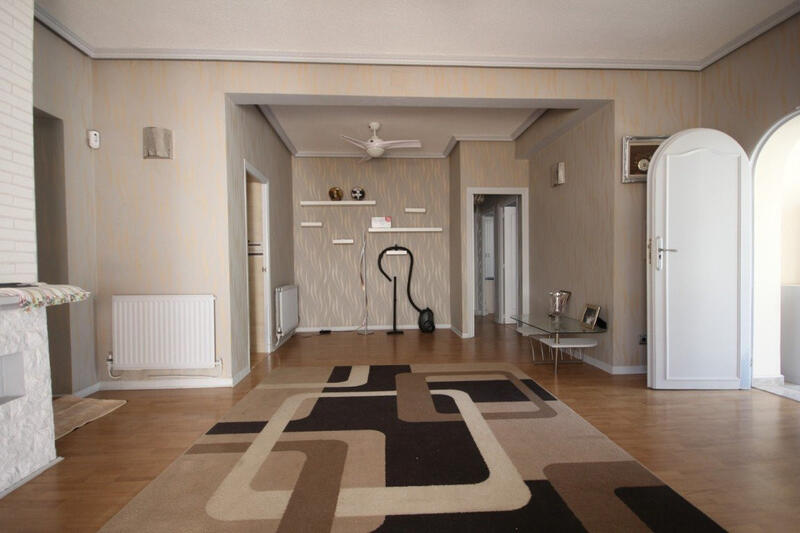 3 Cuarto Villa en venta