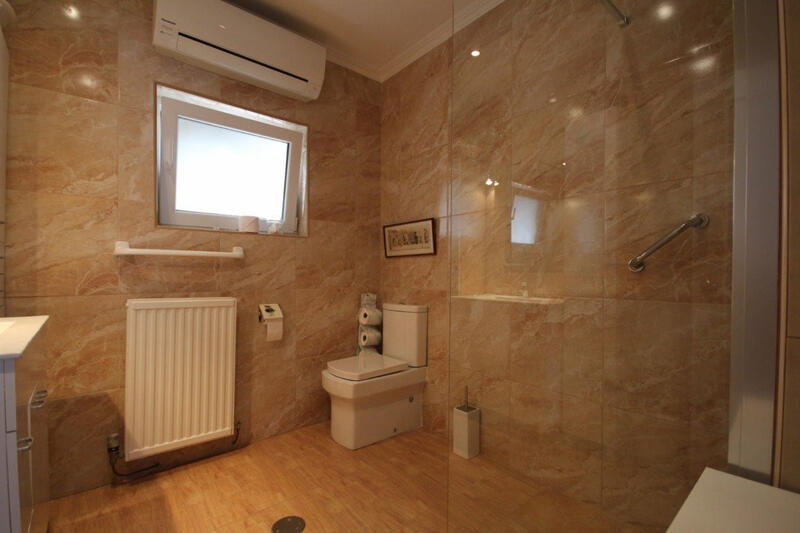 3 Cuarto Villa en venta