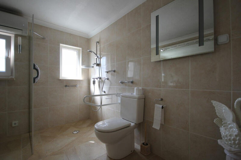 3 Cuarto Villa en venta