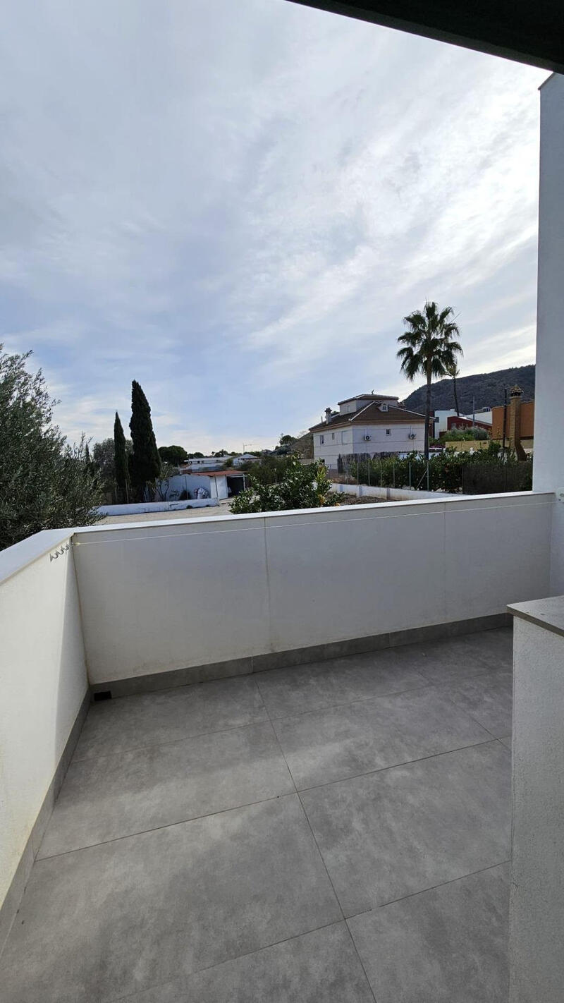 4 Cuarto Villa en venta