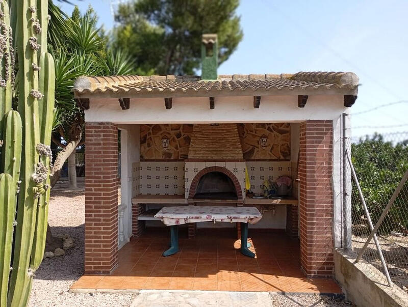2 Cuarto Casa de Campo en venta