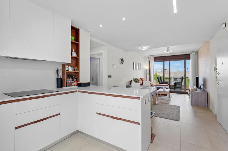 2 Cuarto Villa en venta