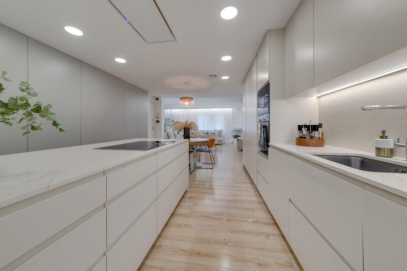 4 chambre Appartement à vendre