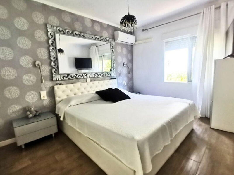 7 Cuarto Villa en venta