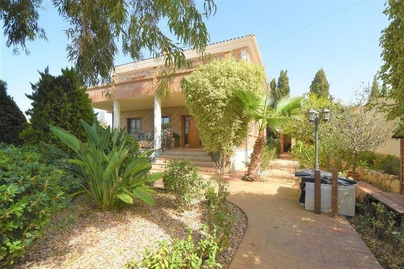 5 Cuarto Villa en venta