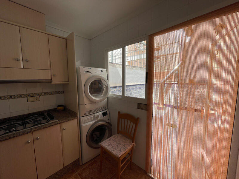 5 Schlafzimmer Stadthaus zu verkaufen