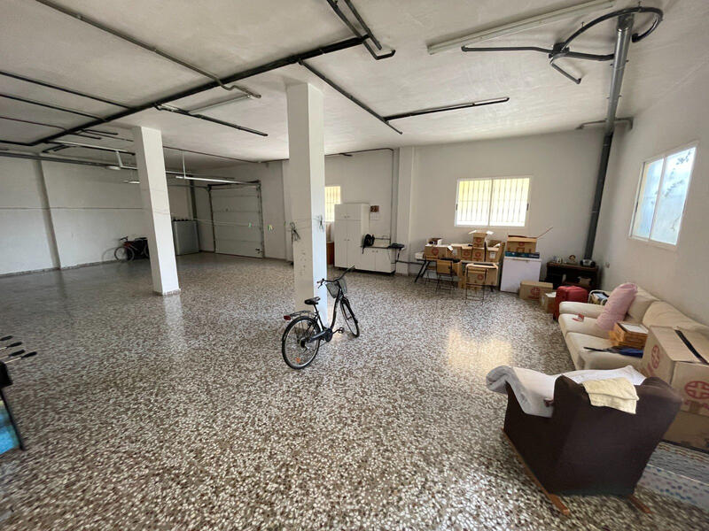5 Schlafzimmer Stadthaus zu verkaufen