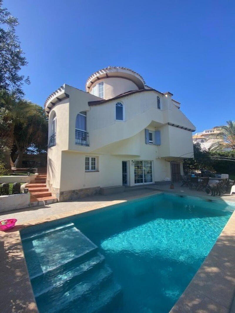 5 chambre Villa à vendre