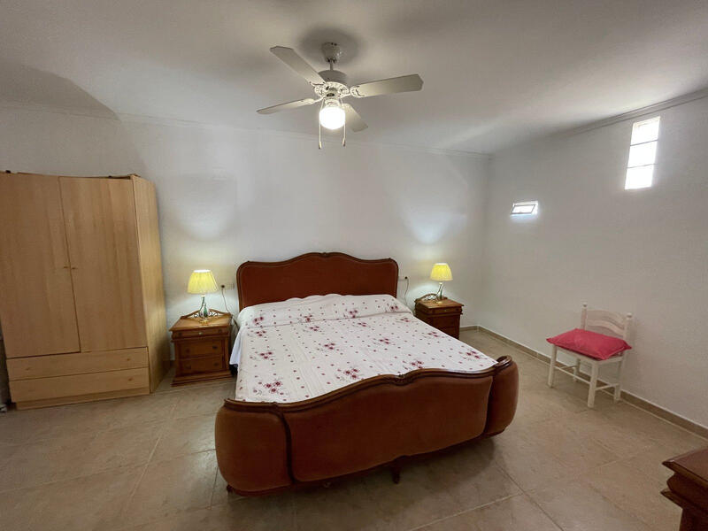 4 Cuarto Villa en venta