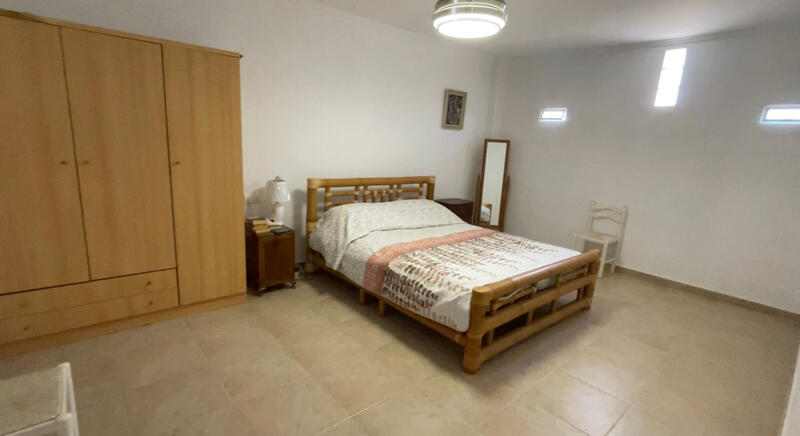 4 Cuarto Villa en venta