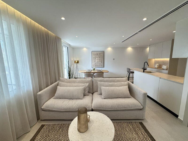 3 bedroom Apartment for sale