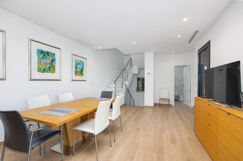 3 Cuarto Villa en venta