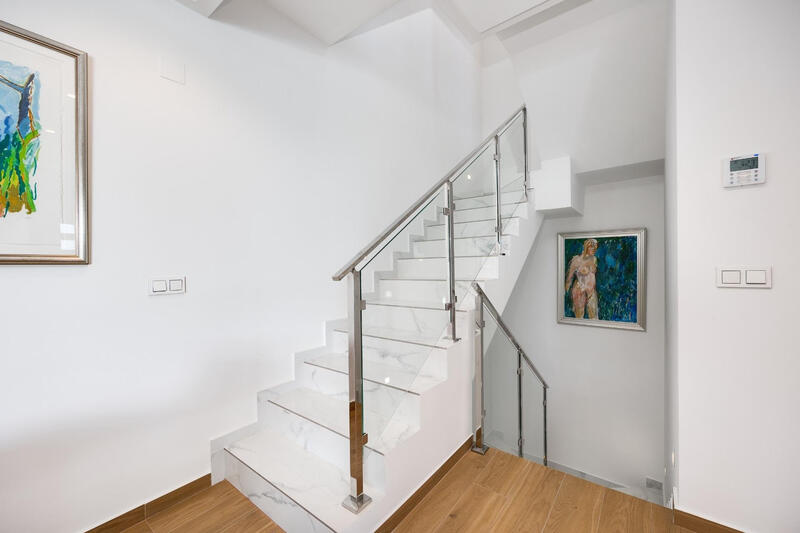 3 Cuarto Villa en venta