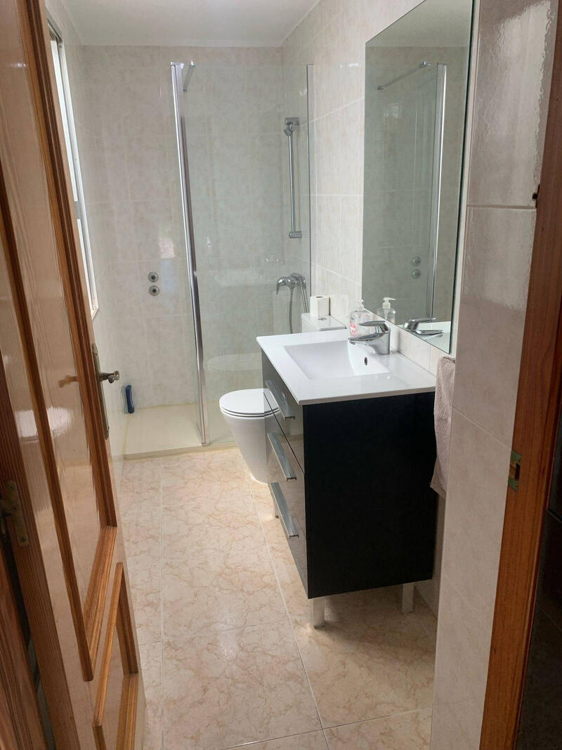 2 Schlafzimmer Duplex zu verkaufen
