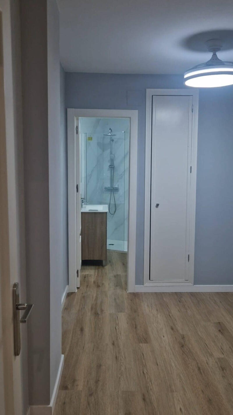 2 спальная комната квартира продается