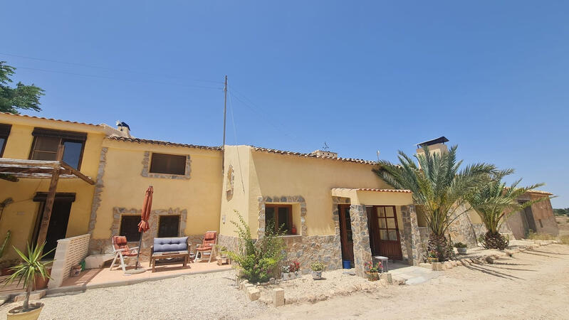 Villa for sale in Torrevieja, Alicante